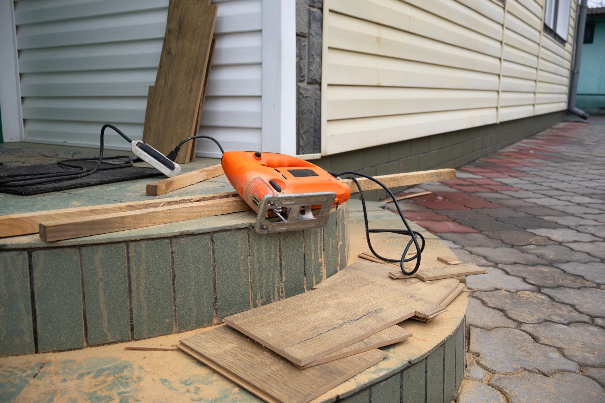 Exterior carpentry project materials and tools